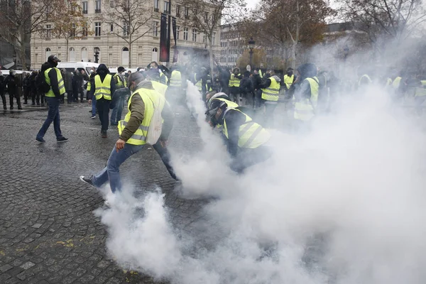 Gilets jaunes Manifestation à Paris, France — Photo