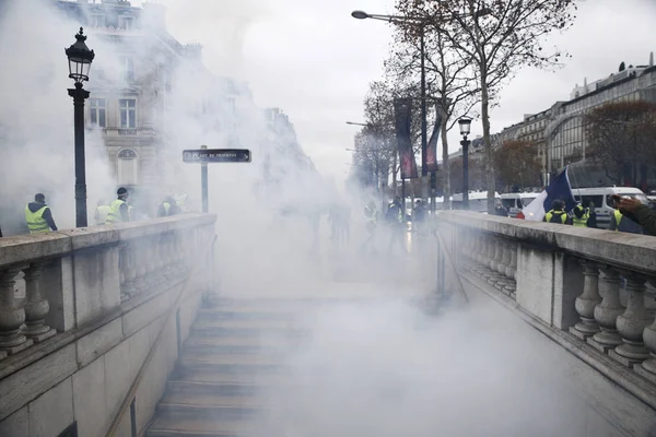 Yellow Vests Protest in Paris, France — Stock Photo, Image