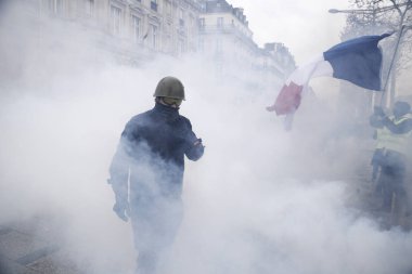 Paris'te Sarı Yelekler Protesto, Fransa