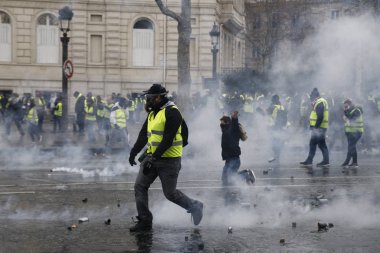 Paris'te Sarı Yelekler Protesto, Fransa