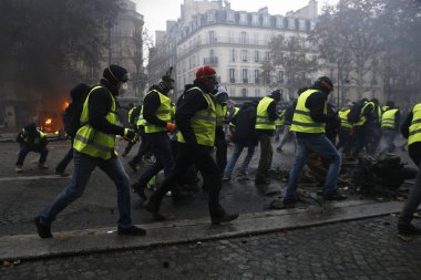 Paris'te Sarı Yelekler Protesto, Fransa