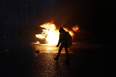 Paris'te Sarı Yelekler Protesto, Fransa