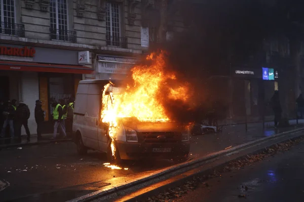 Protesta de chalecos amarillos en París, Francia — Foto de Stock