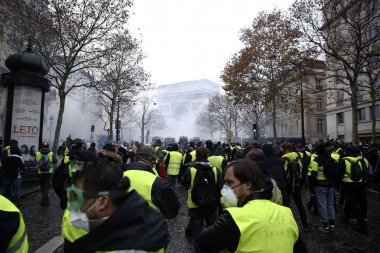 Paris'te Sarı Yelekler Protesto, Fransa