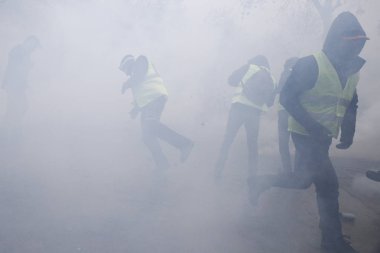 Paris'te Sarı Yelekler Protesto, Fransa