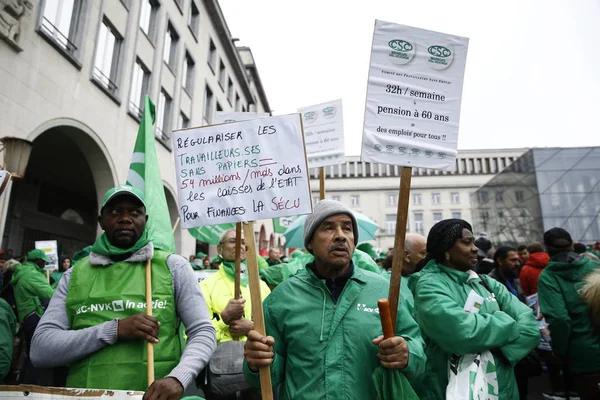 Protesto contra a reforma das pensões do governo. Bruxelas, Bélgica — Fotografia de Stock