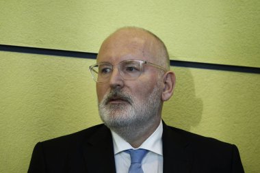 Frans Timmermans'ın Ortak Aday olarak annoucement'ı 