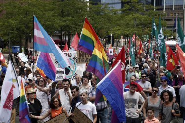 Aktivistler bağlamında Başkan Donald Trump'ı protesto etti 