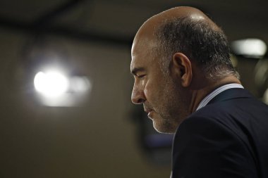 Ab Komiseri Pierre Moscovici'nin Autu'da basın toplantısı