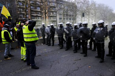 Brüksel'de Sarı Yelekler Protestosu
