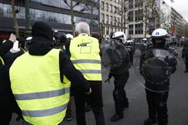 Brüksel'de Sarı Yelekler Protestosu