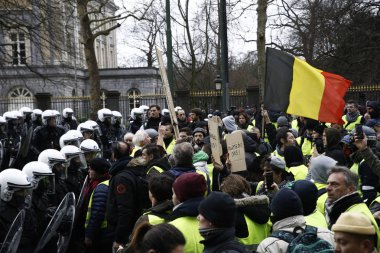 Brüksel'de Sarı Yelekler Protestosu