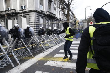 Brüksel'de Sarı Yelekler Protestosu