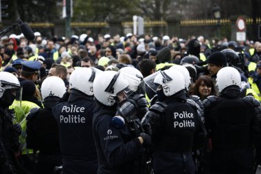 Brüksel'de Sarı Yelekler Protestosu
