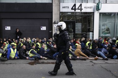 Brüksel'de Sarı Yelekler Protestosu