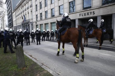 Brüksel'de Sarı Yelekler Protestosu
