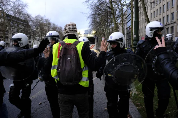 Protest żółte kamizelki w Brukseli — Zdjęcie stockowe