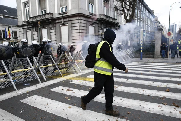 Sárga mellények Protest Brüsszelben — Stock Fotó