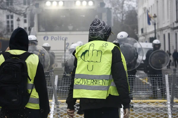 Протест против жёлтых жилетов в Брюсселе — стоковое фото