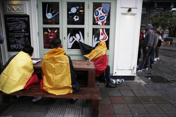 Belçika futbol takımı taraftarları Brüksel, Belçika maç izlemek
