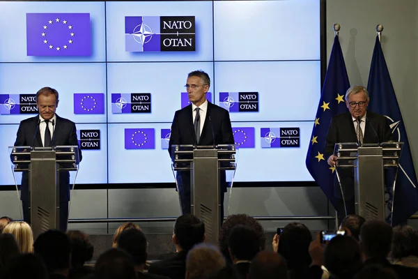 Společné prohlášení o spolupráci EU a NATO v Bruselu — Stock fotografie