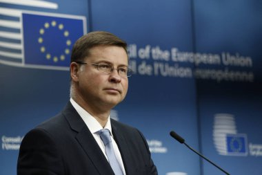 Ekonomik ve Finansal (Ecofin) Affai sonrası basın toplantısı