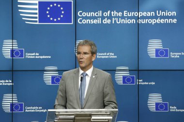 Ekonomik ve Finansal (Ecofin) Affai sonrası basın toplantısı