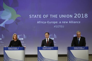 Ab Komisyon Üyeleri'nden yeni bir 'Afrika-Avrupa Alli açıklaması