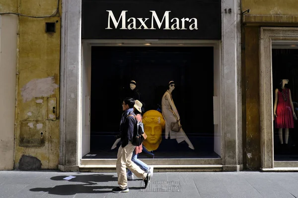 Maxmara Áruház Rómában Olaszországban Április 2019 — Stock Fotó