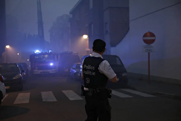 Masowe rozpalenia ognia przez kilka budynków, Bruksela — Zdjęcie stockowe