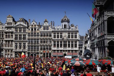 Belçika futbol takımı taraftarları, Belçika'yı kutladı