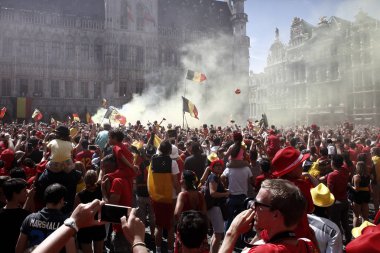 Belçika futbol takımı taraftarları, Belçika'yı kutladı