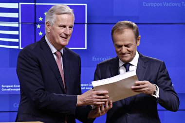 Avrupa Birliği'nde Brexit geri çekilme anlaşması taslağı teslim 