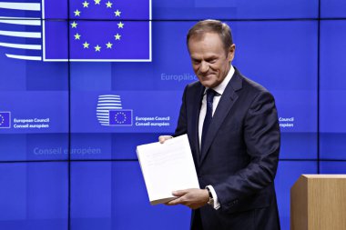 Avrupa Birliği'nde Brexit geri çekilme anlaşması taslağı teslim 