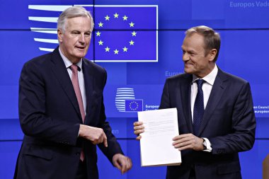 Avrupa Birliği'nde Brexit geri çekilme anlaşması taslağı teslim 