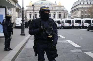 Paris'te Sarı Yelekler Protesto, Fransa