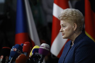 Brüksel, Belçika. 17. Eki 2018 . Litvanya Cumhurbaşkanı, Dalia Grybauskaite Avrupa Birliği liderleri ile bir toplantı için geldi.