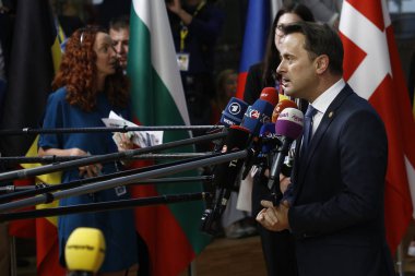 Brüksel, Belçika. 17. Eki 2018 . Lüksemburg Başbakanı Xavier Bettel Avrupa Birliği liderleriyle görüşmek üzere geldi.
