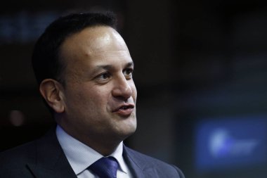 Brüksel, Belçika. 17. Eki 2018 . İrlanda Başbakanları Leo Varadkar Avrupa Birliği liderleriyle bir toplantı için geldi.