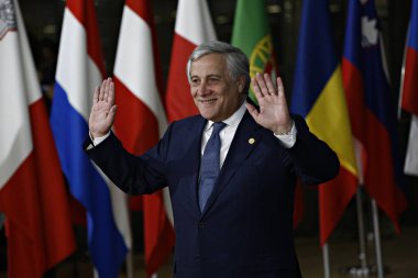 Brüksel, Belçika. 17. Eki 2018 . Avrupa Parlamentosu Başkanı Antonio Tajani, Avrupa Birliği liderleriyle bir toplantı için geldi.