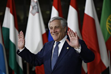 Brüksel, Belçika. 17. Eki 2018 . Avrupa Parlamentosu Başkanı Antonio Tajani, Avrupa Birliği liderleriyle bir toplantı için geldi.