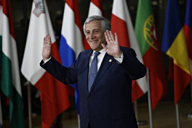 Brüksel, Belçika. 17. Eki 2018 . Avrupa Parlamentosu Başkanı Antonio Tajani, Avrupa Birliği liderleriyle bir toplantı için geldi.
