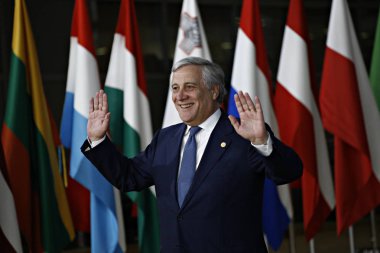 Brüksel, Belçika. 17. Eki 2018 . Avrupa Parlamentosu Başkanı Antonio Tajani, Avrupa Birliği liderleriyle bir toplantı için geldi.