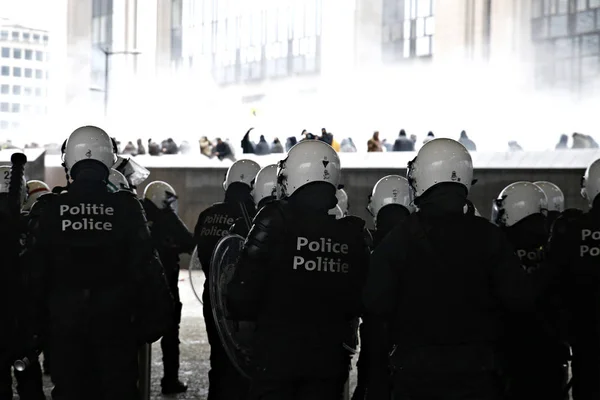 Skrajnie Prawicy Zwolennicy Zderzenia Policji Zamieszek Podczas Protestu Przeciwko Marrakeszu — Zdjęcie stockowe