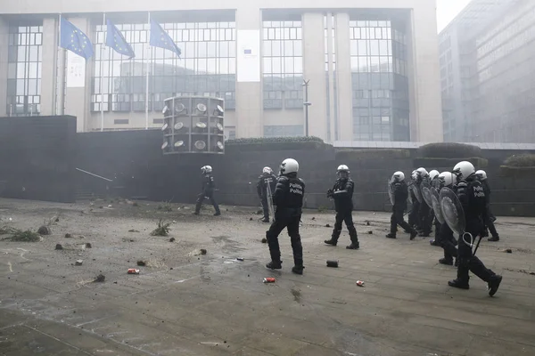 Des Partisans Extrême Droite Affrontent Avec Police Émeute Lors Une — Photo
