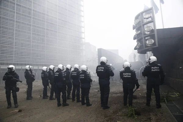 Des Partisans Extrême Droite Affrontent Avec Police Émeute Lors Une — Photo