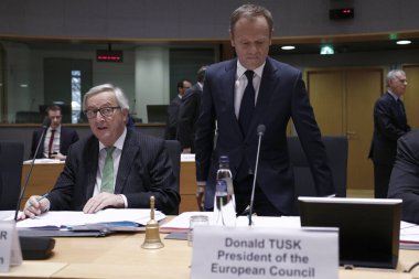 Brüksel'deki Europa binasında üçlü sosyal zirve