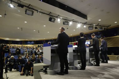 Ab Komisyon Üyeleri tarafından Sonbahar Dönemi Paketi'nde basın toplantısı