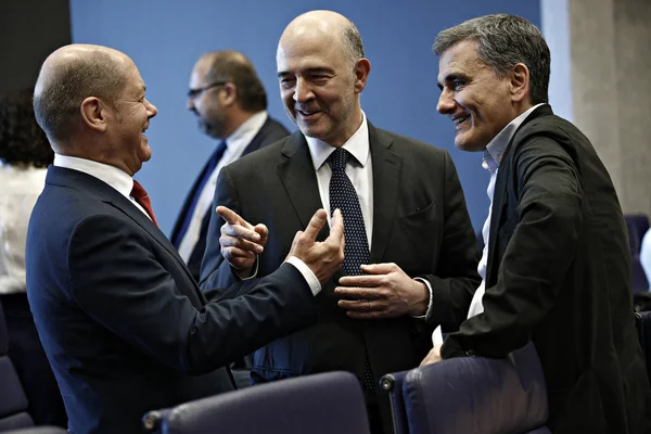 Comissário Pierre Moscovici Participa Reunião Dos Ministros Das Finanças Eurogrupo — Fotografia de Stock