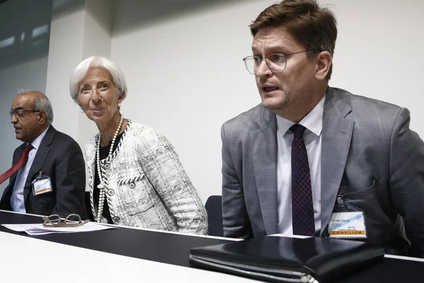 Directeur van het IMF Christine Lagarde woont een persconferentie bij, L — Stockfoto